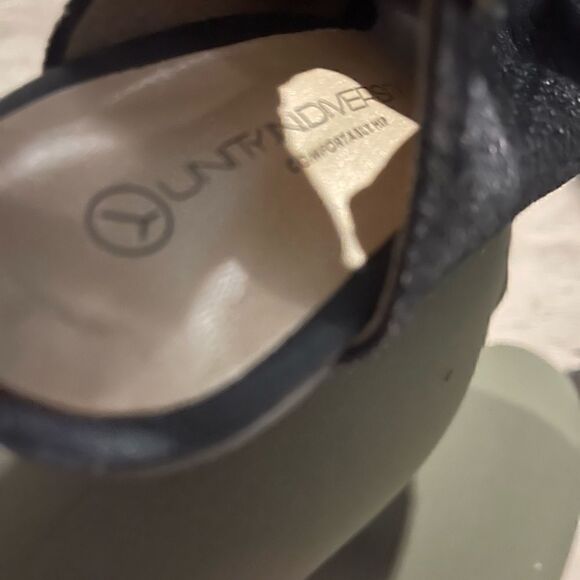 Unity In Diversity Fretia Heel Size 39 Rainbow Metallic Mules - Picture 4 of 6